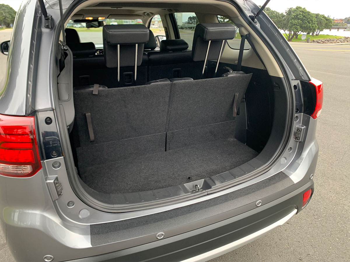 2018 Mitsubishi Outlander VRX 4WD 2.4L Petrol