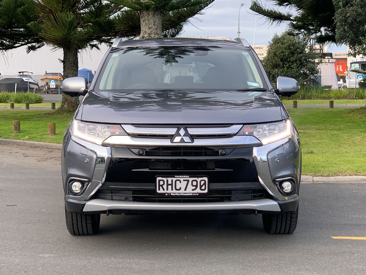 2018 Mitsubishi Outlander VRX 4WD 2.4L Petrol