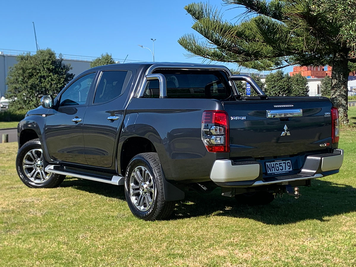 2021 Mitsubishi Triton GLXR 2.4L 2WD Diesel Turbo Automatic