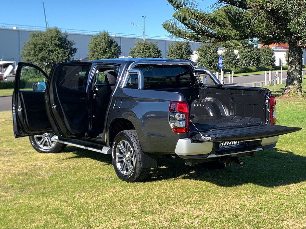 2021 Mitsubishi Triton GLXR 2.4L 2WD Diesel Turbo Automatic