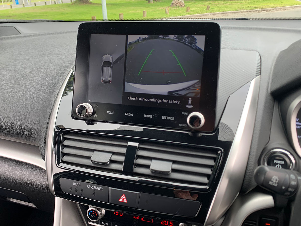 2022 Mitsubishi Eclipse Cross PHEV VRX Hybrid 4WD