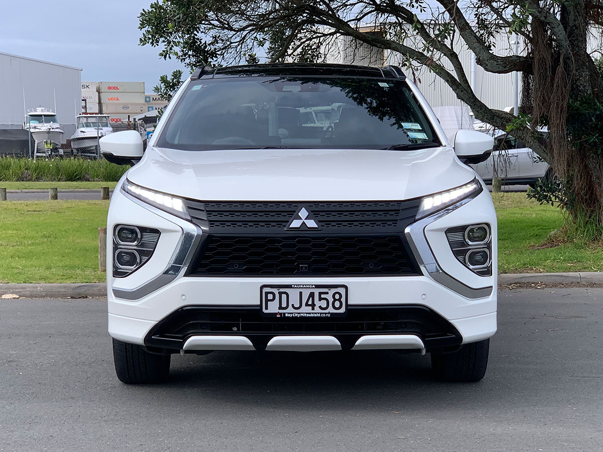 2022 Mitsubishi Eclipse Cross PHEV VRX Hybrid 4WD