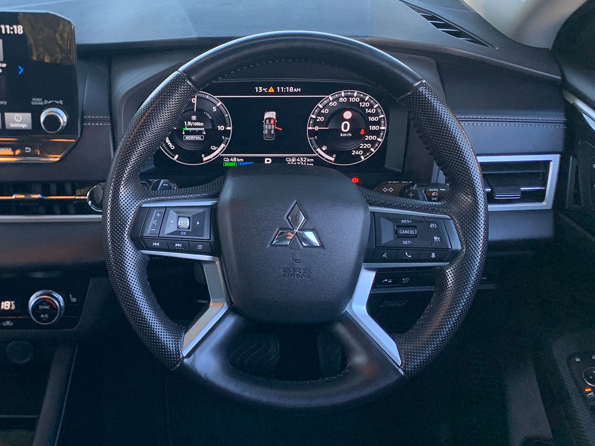 2022 Mitsubishi Outlander PHEV VRX 4WD Hybrid