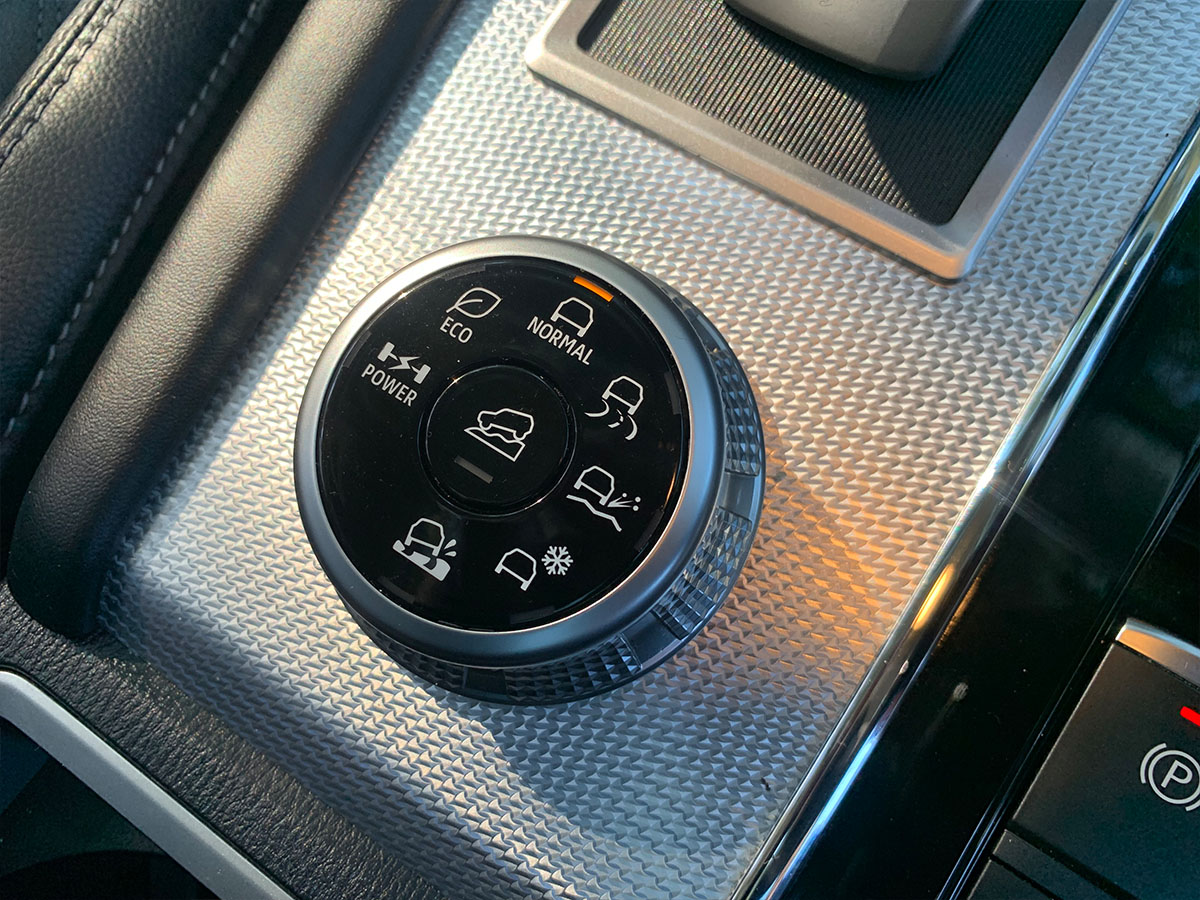 2022 Mitsubishi Outlander PHEV VRX 4WD Hybrid