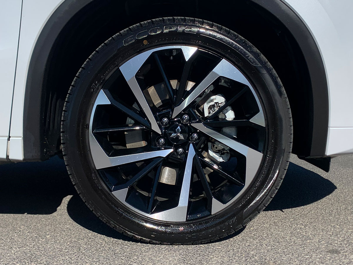 2022 Mitsubishi Outlander PHEV VRX 4WD Hybrid