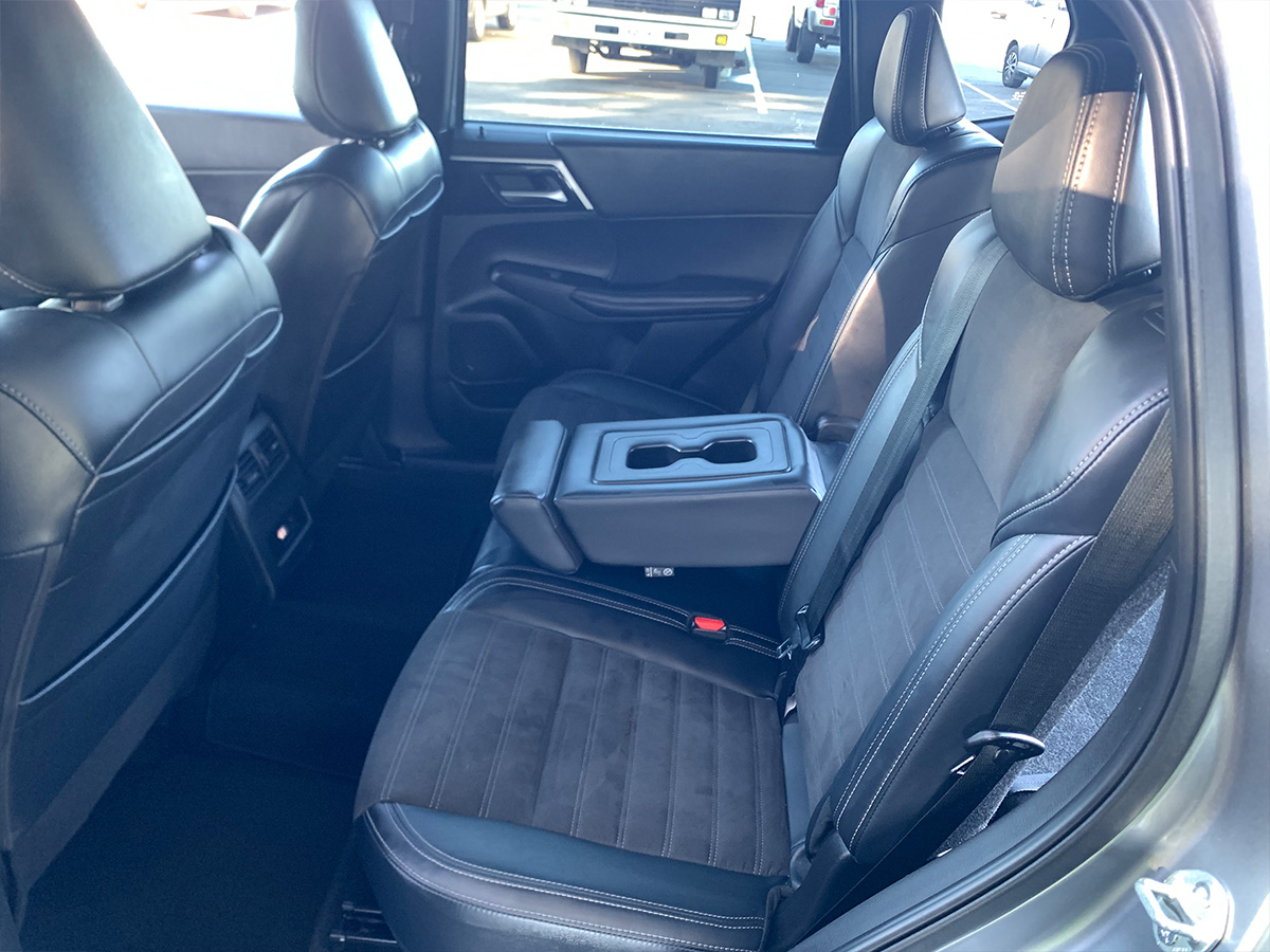 2023 Mitsubishi Outlander XLS 2WD 7 Seater 2.5L Petrol Auto