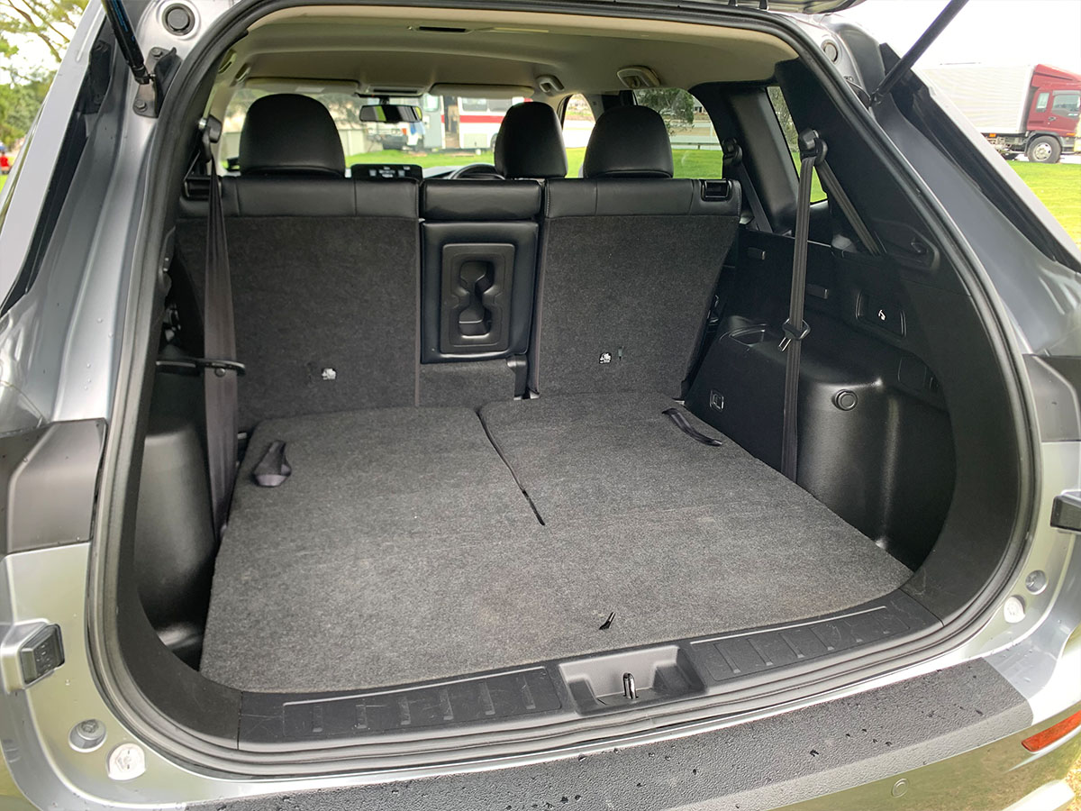 2023 Mitsubishi Outlander XLS 2WD 7 Seater 2.5L Petrol Auto