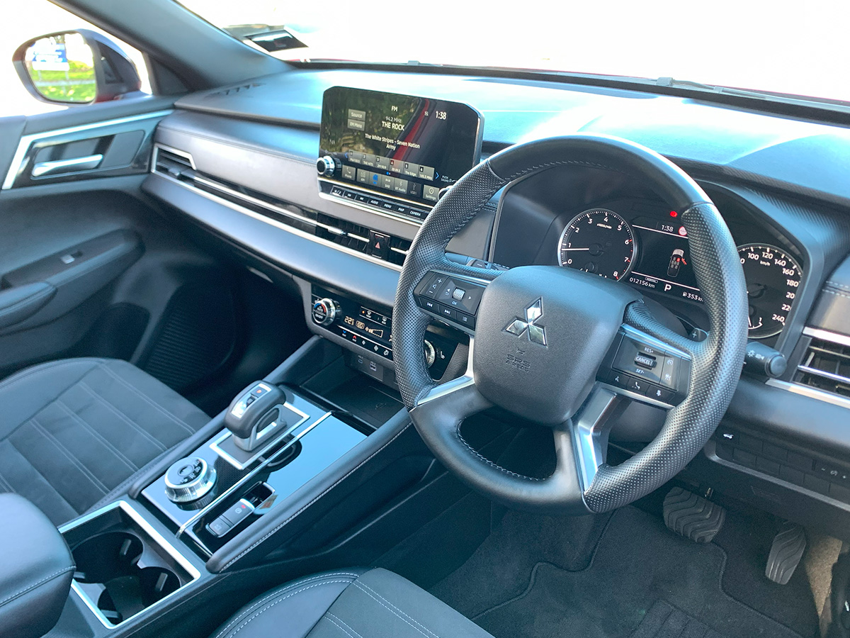 2024 Mitsubishi Outlander Sport 2WD 7 Seater 2.5L Petrol