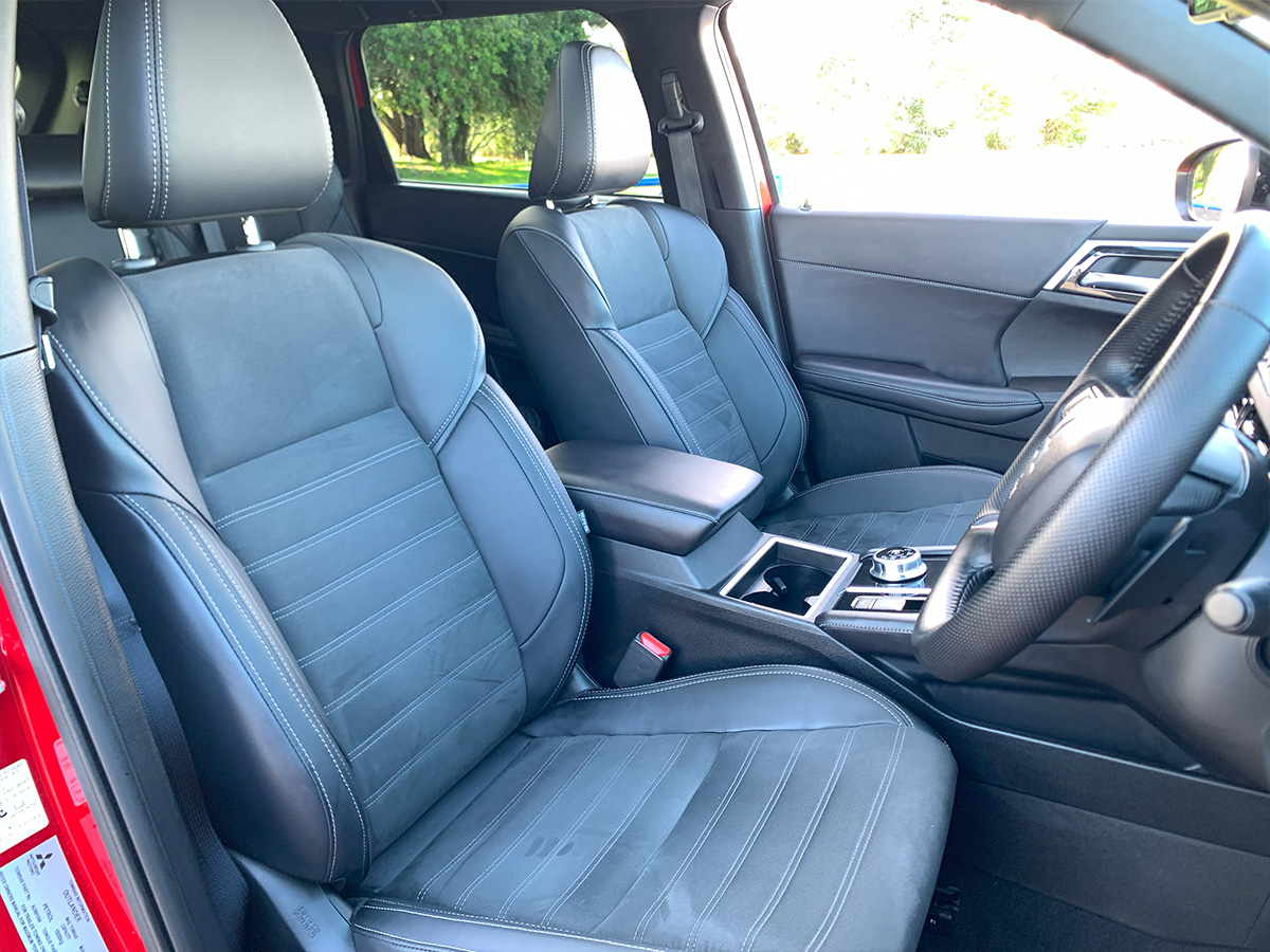 2024 Mitsubishi Outlander Sport 2WD 7 Seater 2.5L Petrol