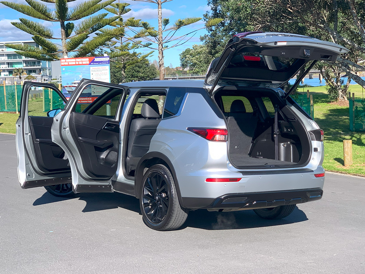 2024 Mitsubishi Outlander Sport 2WD 7 Seater 2.5L Petrol