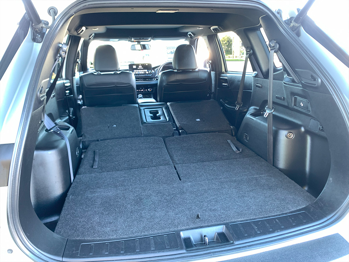 2024 Mitsubishi Outlander Sport 2WD 7 Seater 2.5L Petrol