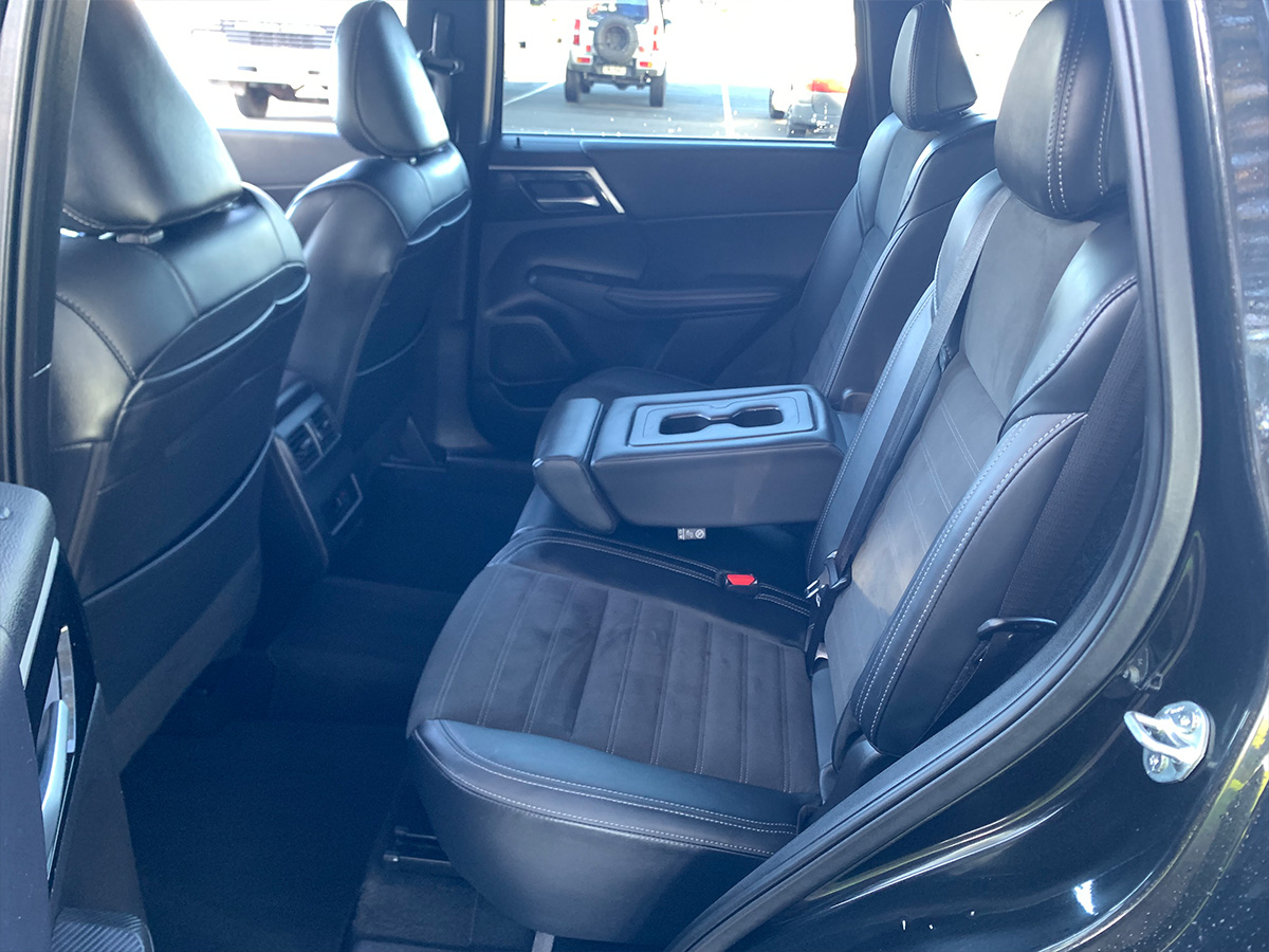 2024 Mitsubishi Outlander Sport 2WD 7 Seater 2.5L Petrol