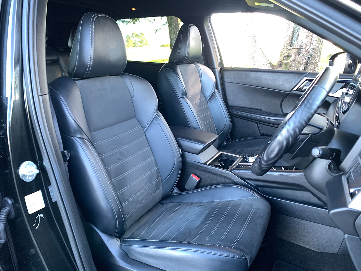 2024 Mitsubishi Outlander Sport 2WD 7 Seater 2.5L Petrol