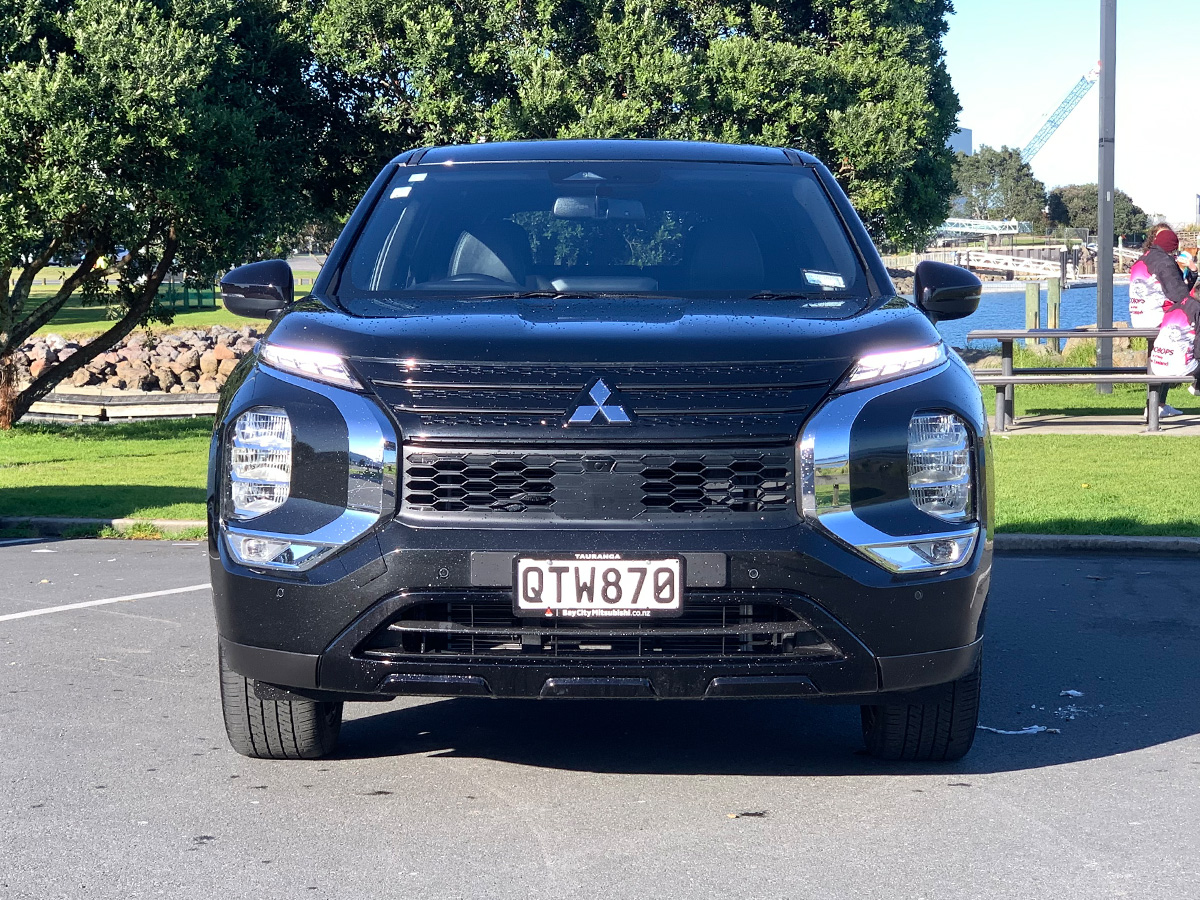 2024 Mitsubishi Outlander Sport 2WD 7 Seater 2.5L Petrol