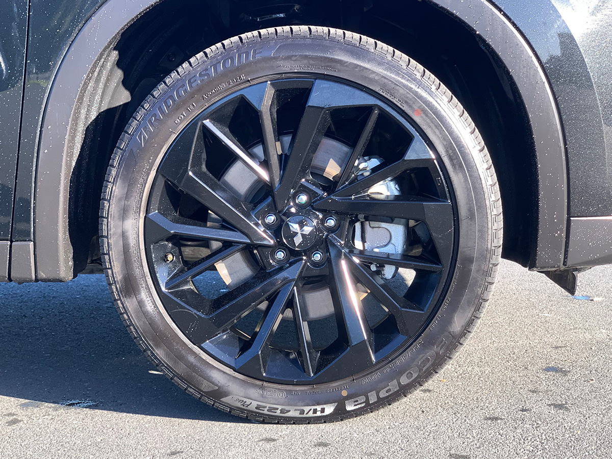 2024 Mitsubishi Outlander Sport 2WD 7 Seater 2.5L Petrol