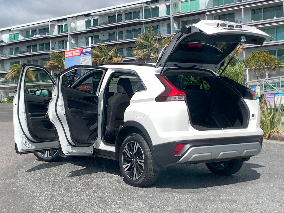 2025 Mitsubishi Eclipse Cross XLS 2WD