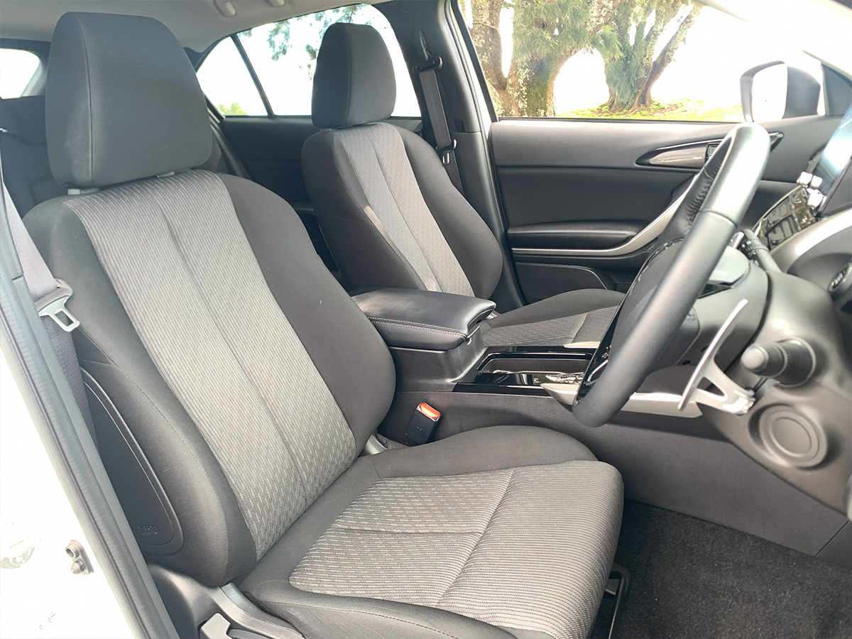 2025 Mitsubishi Eclipse Cross XLS 2WD