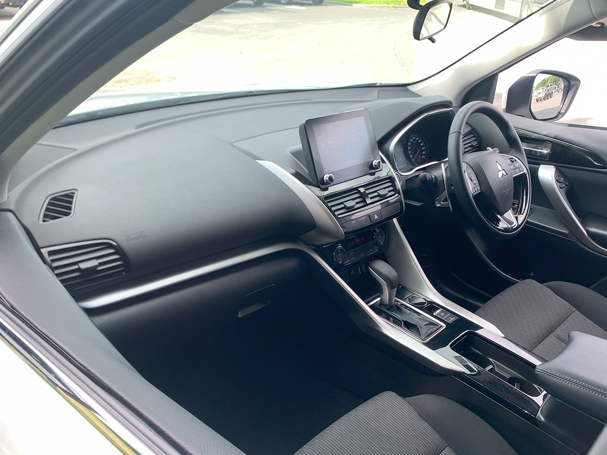 2025 Mitsubishi Eclipse Cross XLS 2WD