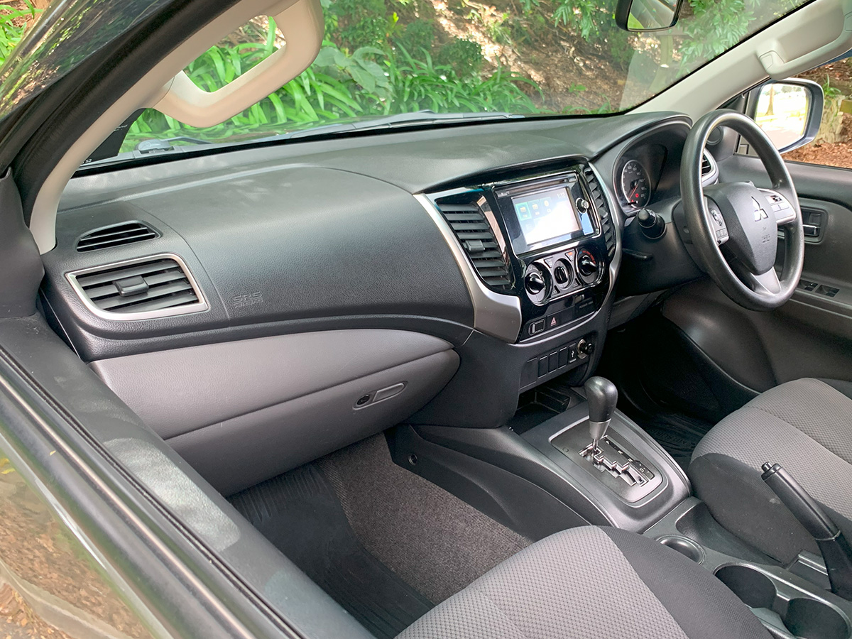 2017 Mitsubishi Triton GLXR 2.4L 2WD Diesel Turbo 6 Speed Manual