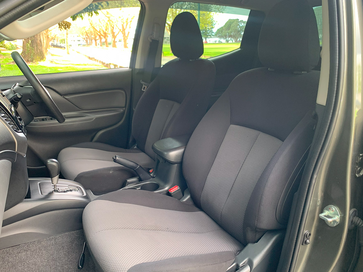 2017 Mitsubishi Triton GLXR 2.4L 2WD Diesel Turbo 6 Speed Manual