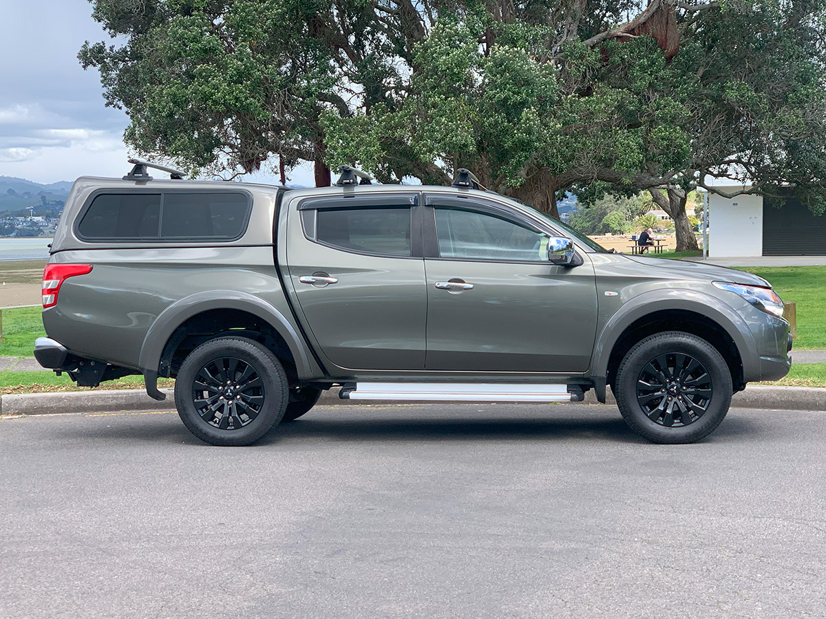 2017 Mitsubishi Triton GLXR 2.4L 2WD Diesel Turbo 6 Speed Manual