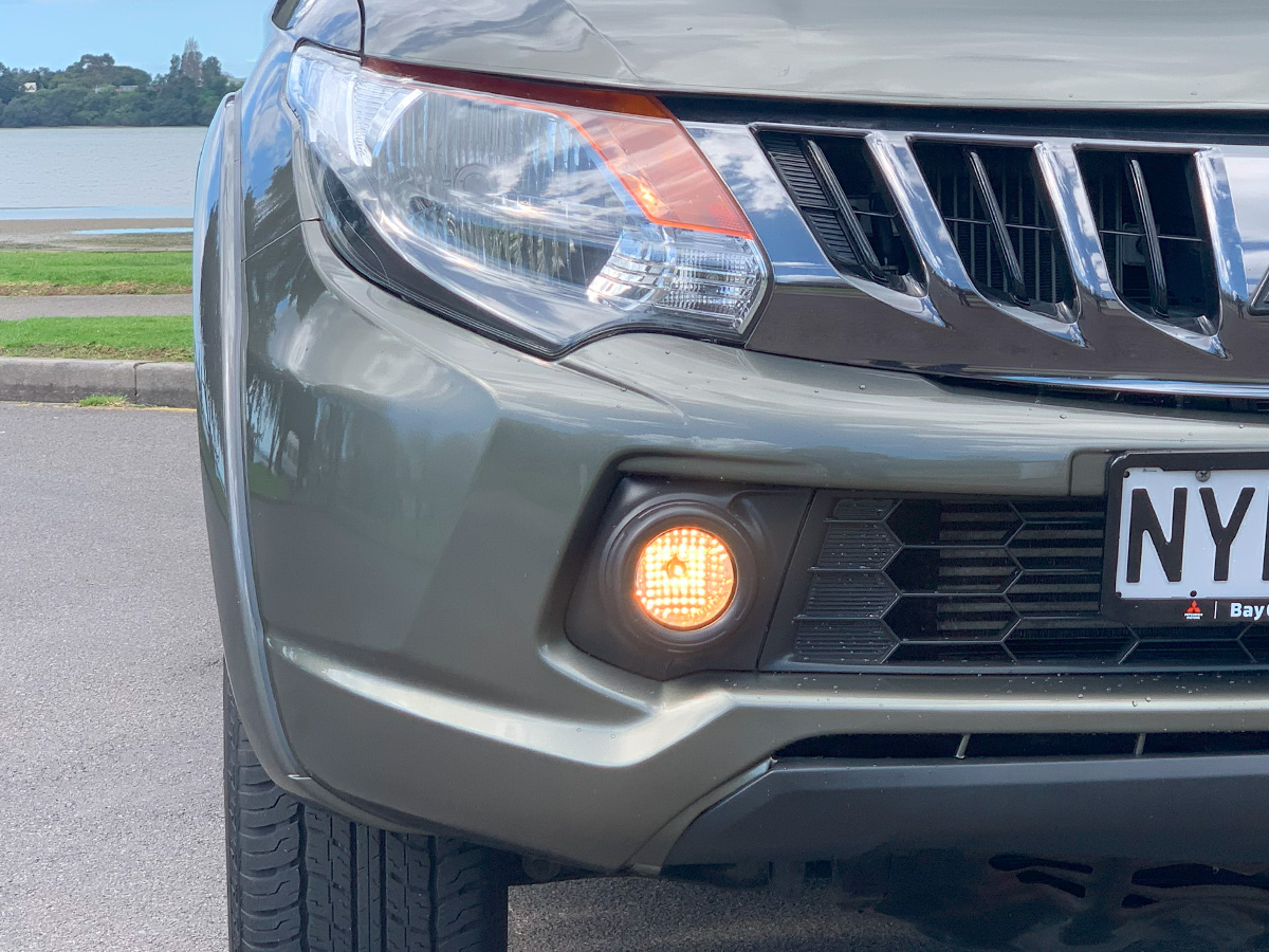 2017 Mitsubishi Triton GLXR 2.4L 2WD Diesel Turbo 6 Speed Manual