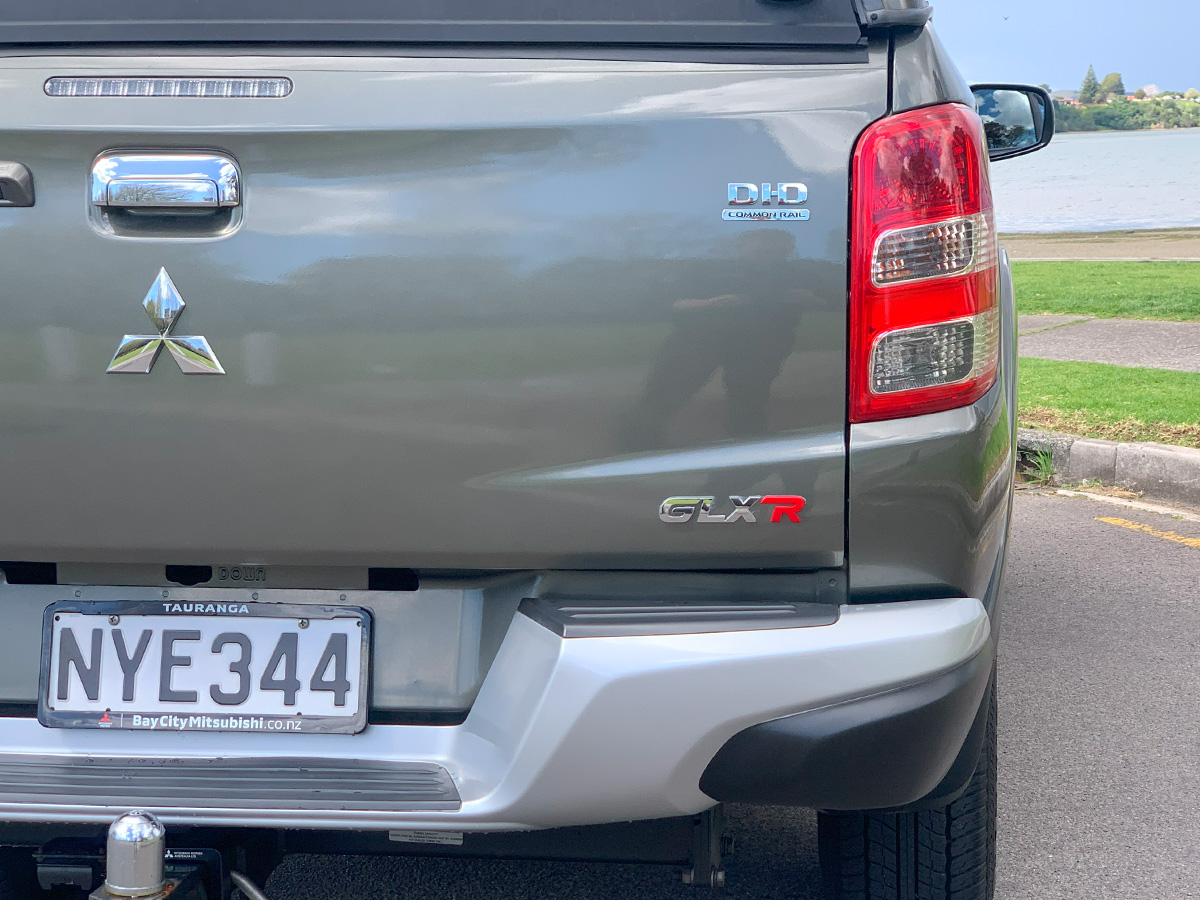 2017 Mitsubishi Triton GLXR 2.4L 2WD Diesel Turbo 6 Speed Manual