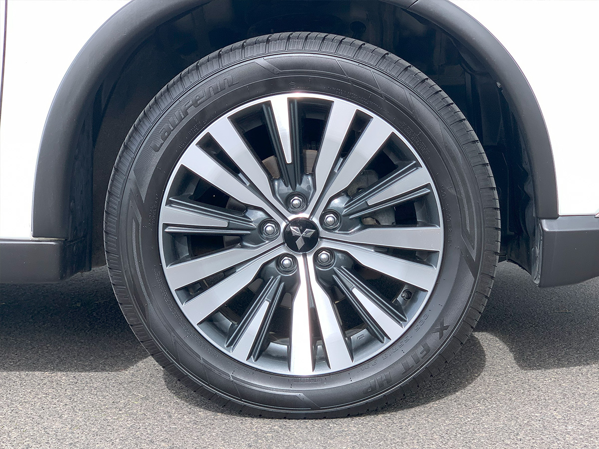 2020 Mitsubishi Outlander LS 2.4L Petrol 7 Seater Automatic