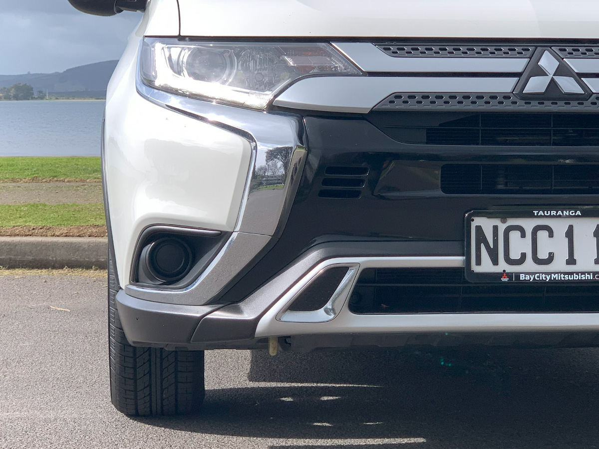 2020 Mitsubishi Outlander LS 2.4L Petrol 7 Seater Automatic