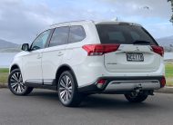 2020 Mitsubishi Outlander LS 2.4L Petrol 7 Seater Automatic