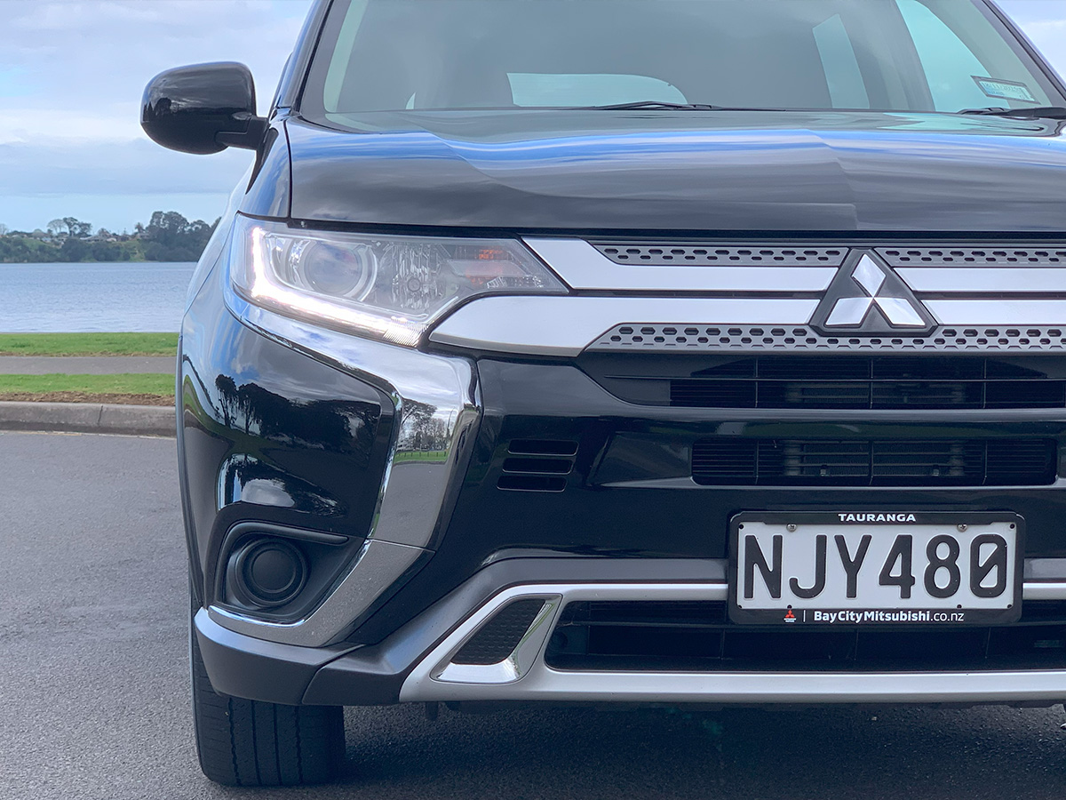 2021 Mitsubishi Outlander LS 2.4L Petrol 7 Seater Automatic