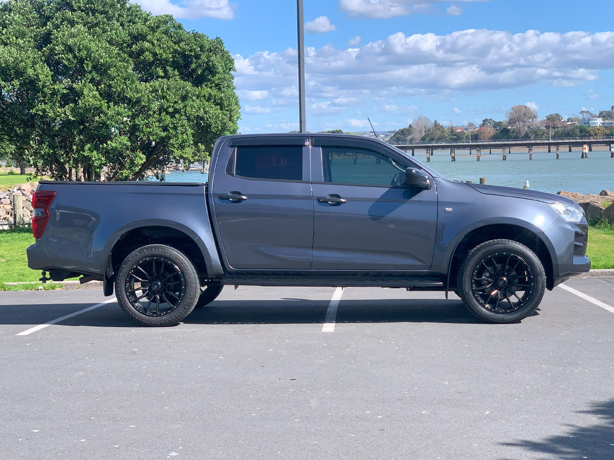 2022 Isuzu D-Max LX 2WD