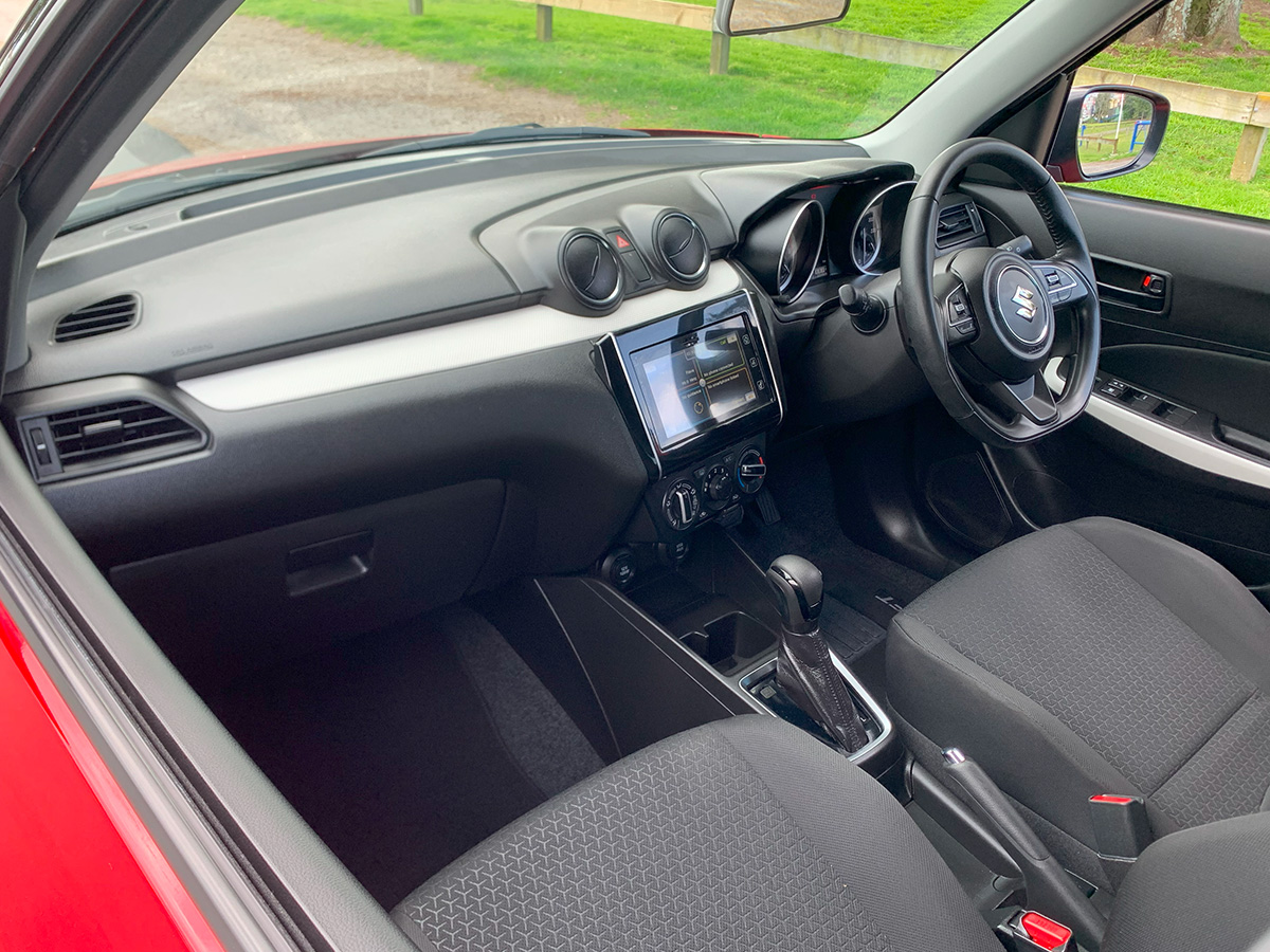 2022 Suzuki Swift GL 1.2L Petrol