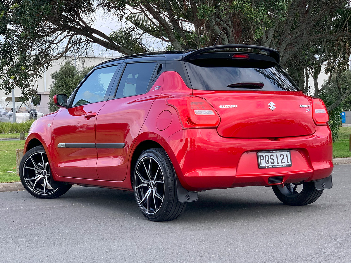 2022 Suzuki Swift GL 1.2L Petrol