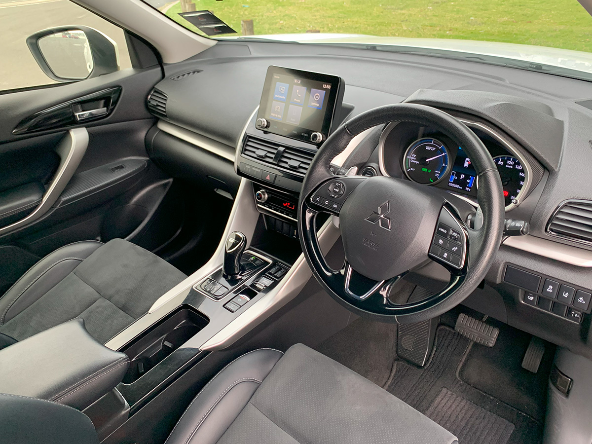 2023 Mitsubishi Eclipse Cross XLS PHEV HYBRID 4WD