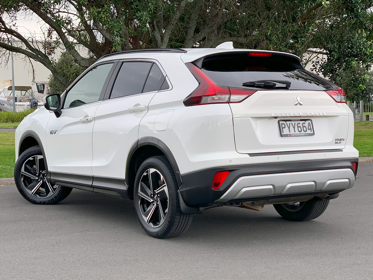 2023 Mitsubishi Eclipse Cross XLS PHEV HYBRID 4WD