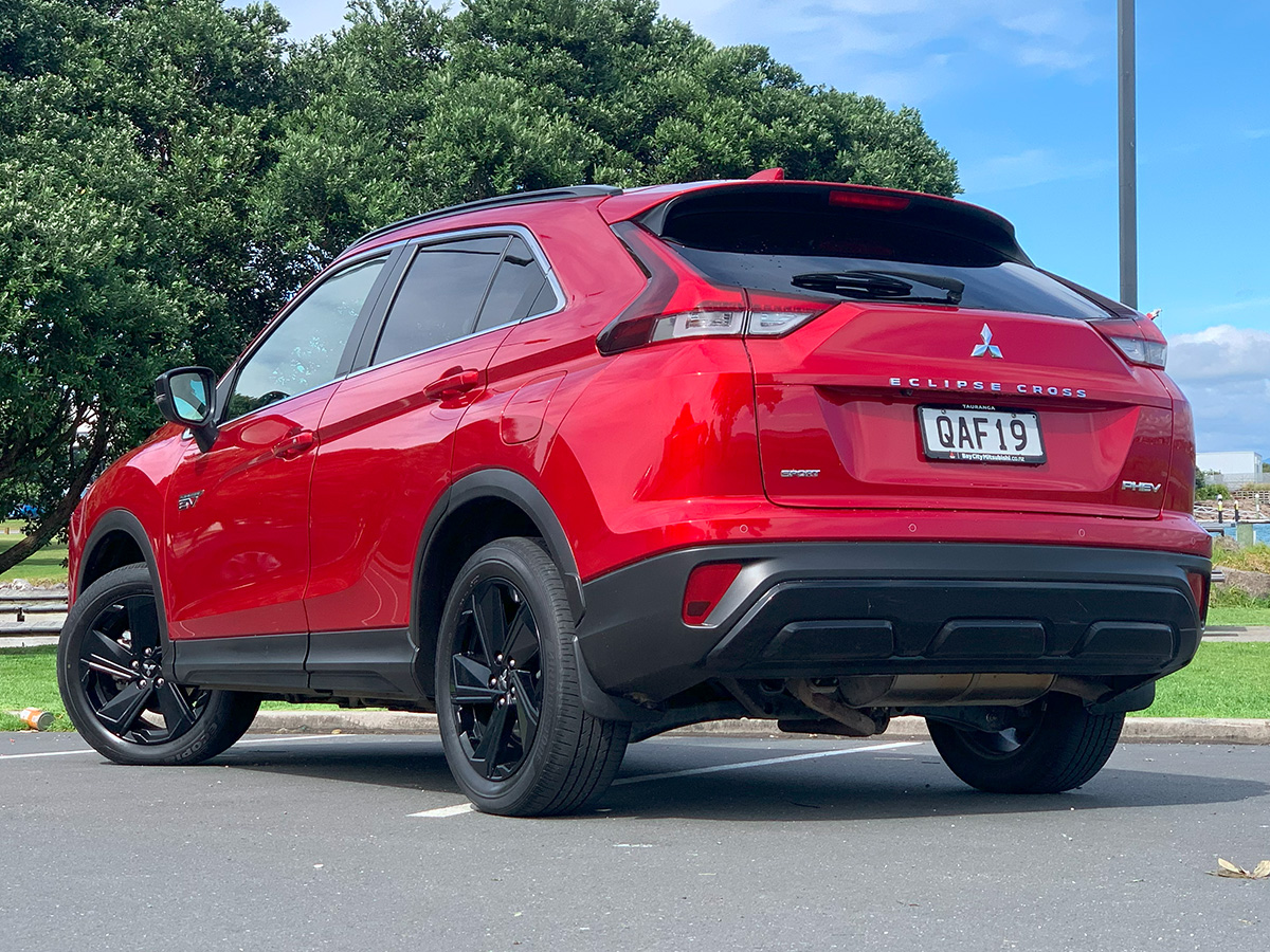 2023 Mitsubishi Eclipse Cross PHEV Sport