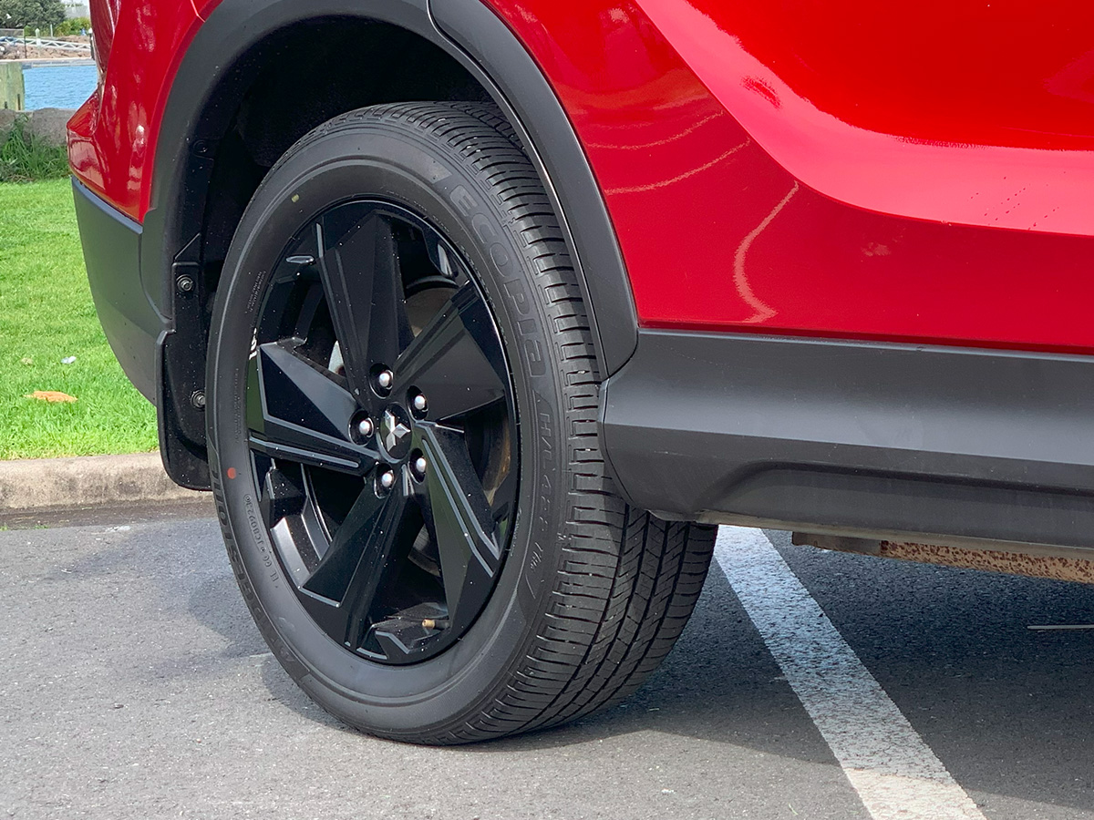 2023 Mitsubishi Eclipse Cross PHEV Sport