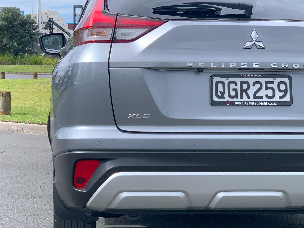 2023 Mitsubishi Eclipse Cross XLS 2WD