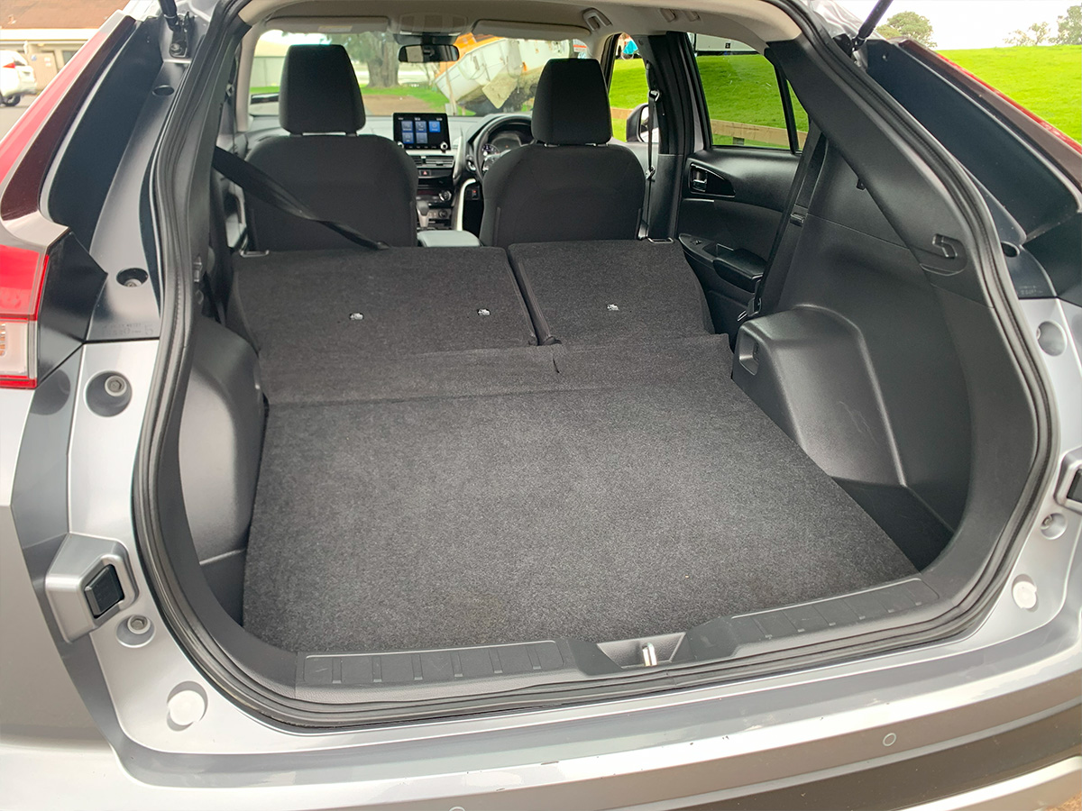 2023 Mitsubishi Eclipse Cross XLS 2WD