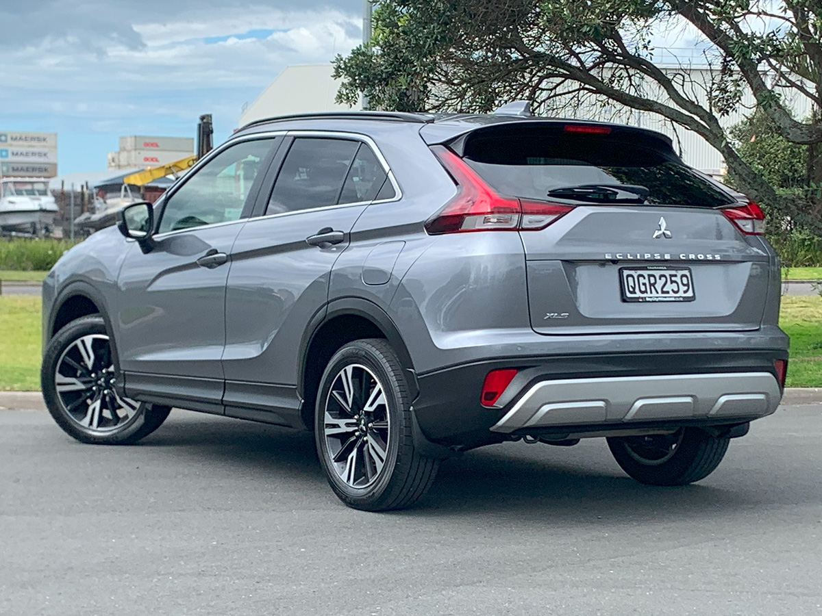 2023 Mitsubishi Eclipse Cross XLS 2WD