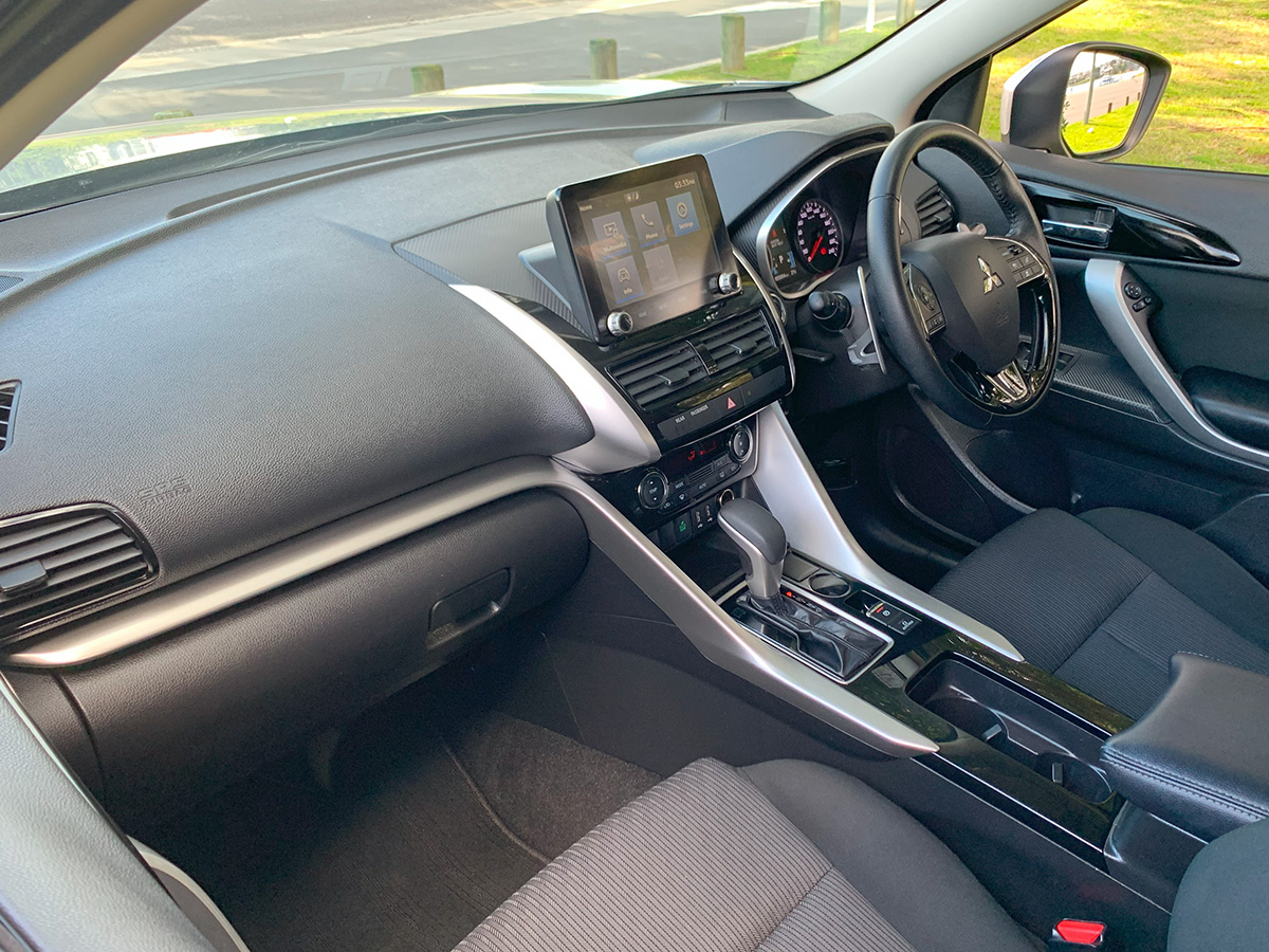 2023 Mitsubishi Eclipse Cross XLS 2WD