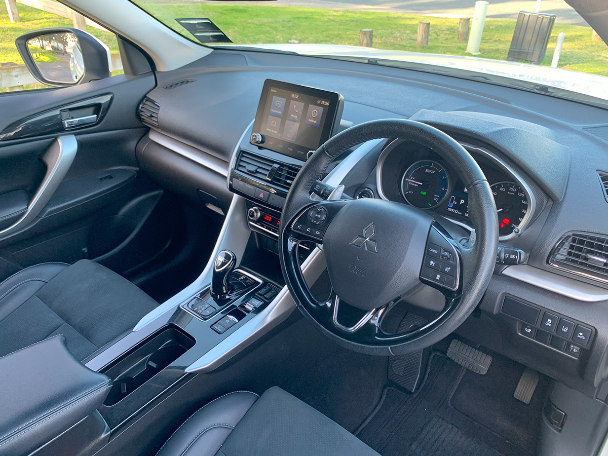 2023 Mitsubishi Eclipse Cross XLS PHEV HYBRID 4WD
