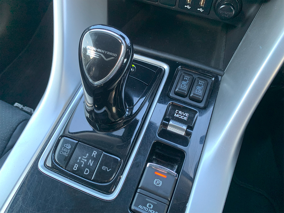 2023 Mitsubishi Eclipse Cross XLS PHEV HYBRID 4WD