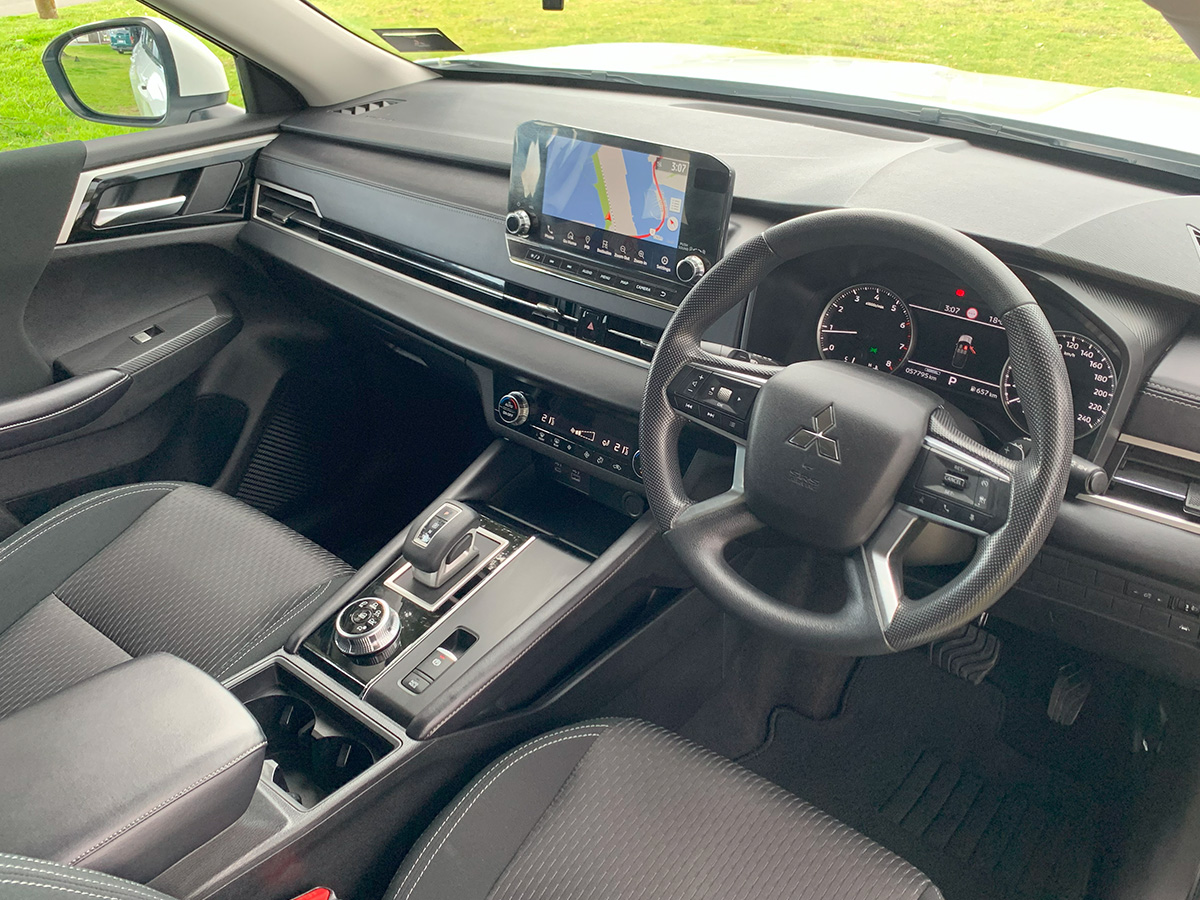 2023 Mitsubishi Outlander LS 2WD 2.5L Petrol Auto