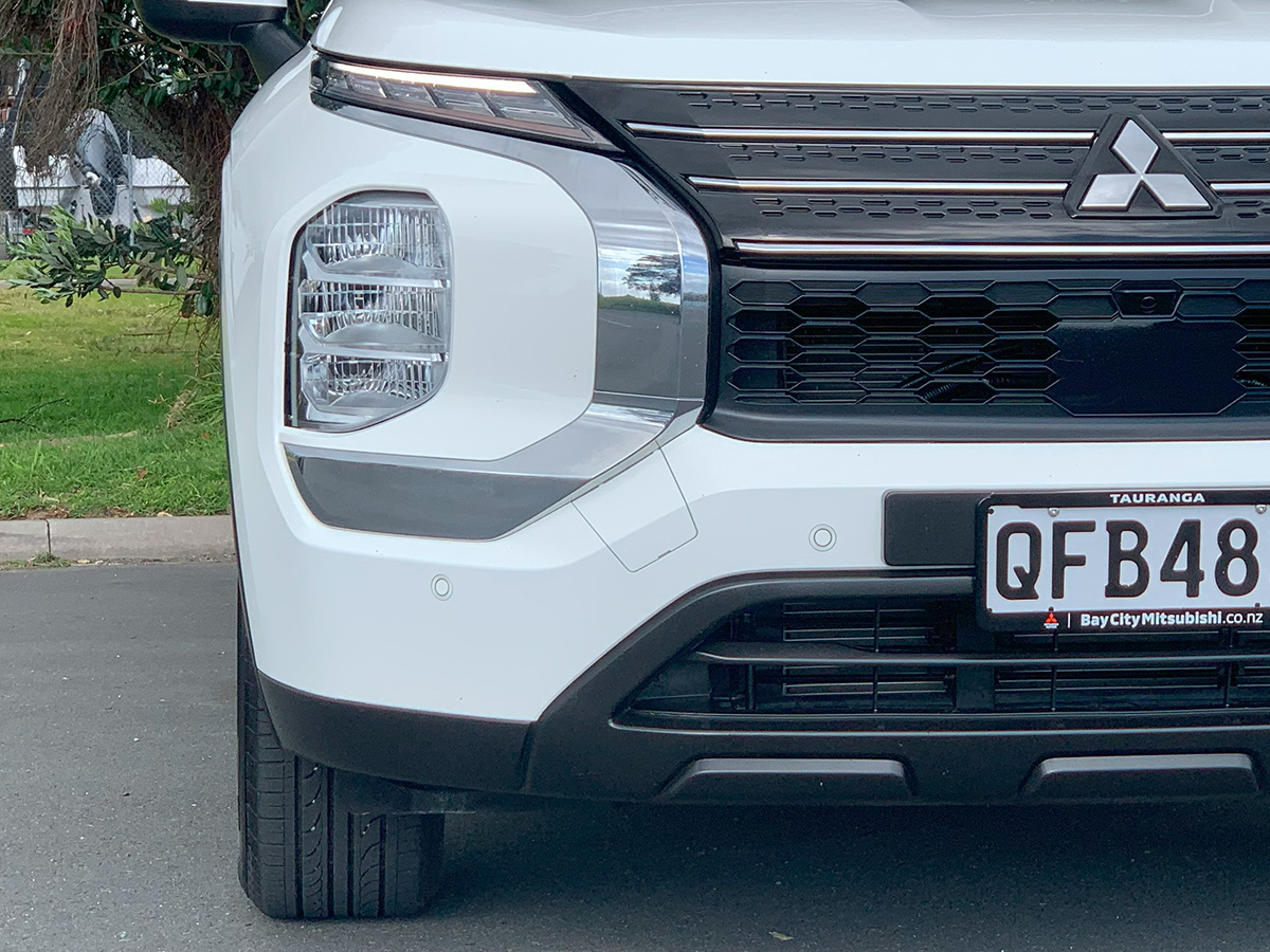 2023 Mitsubishi Outlander LS 2WD 2.5L Petrol Auto