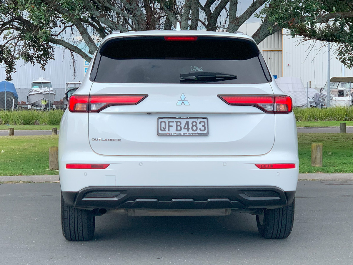 2023 Mitsubishi Outlander LS 2WD 2.5L Petrol Auto