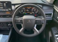 2023 Mitsubishi Outlander VRX PHEV HYBRID 4WD