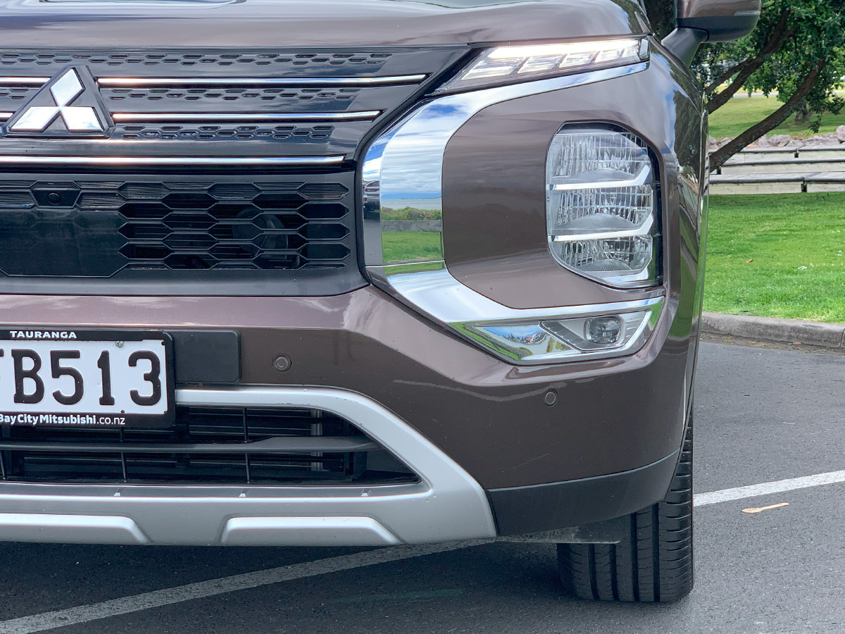 2023 Mitsubishi Outlander XLS 2WD 7 Seater 2.5L Petrol Auto