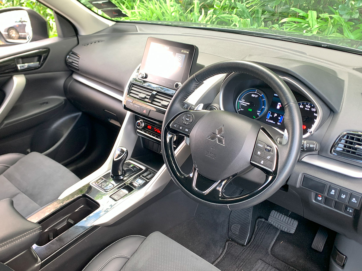 2024 Mitsubishi Eclipse Cross PHEV XLS 4WD Hybrid